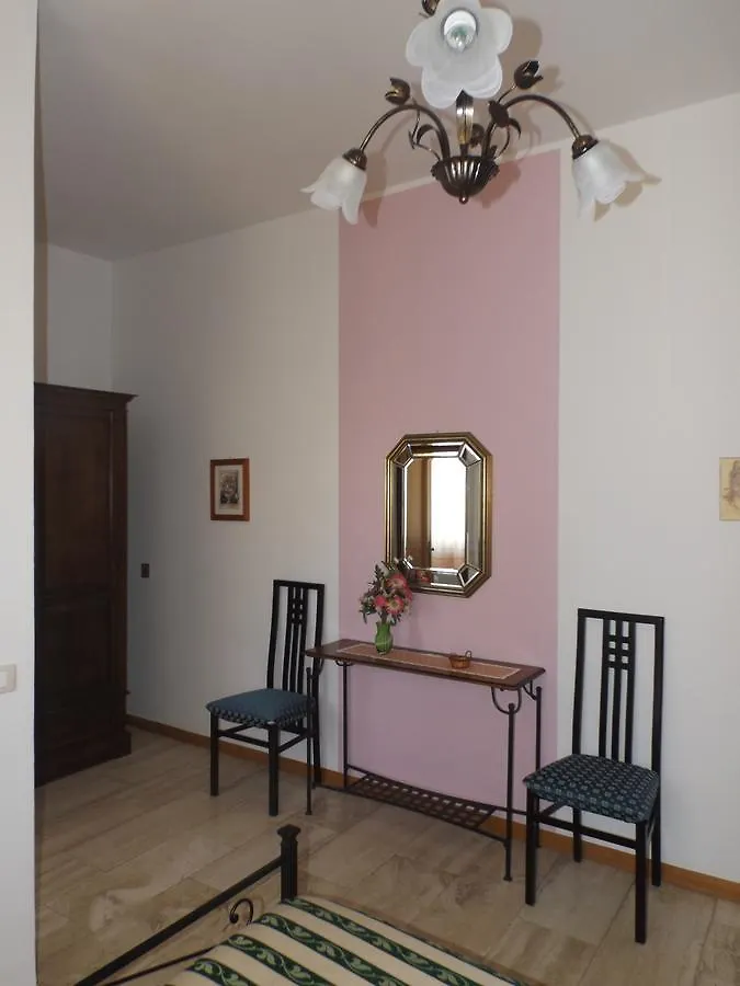 Casa Dei Pini Apartment Cortona