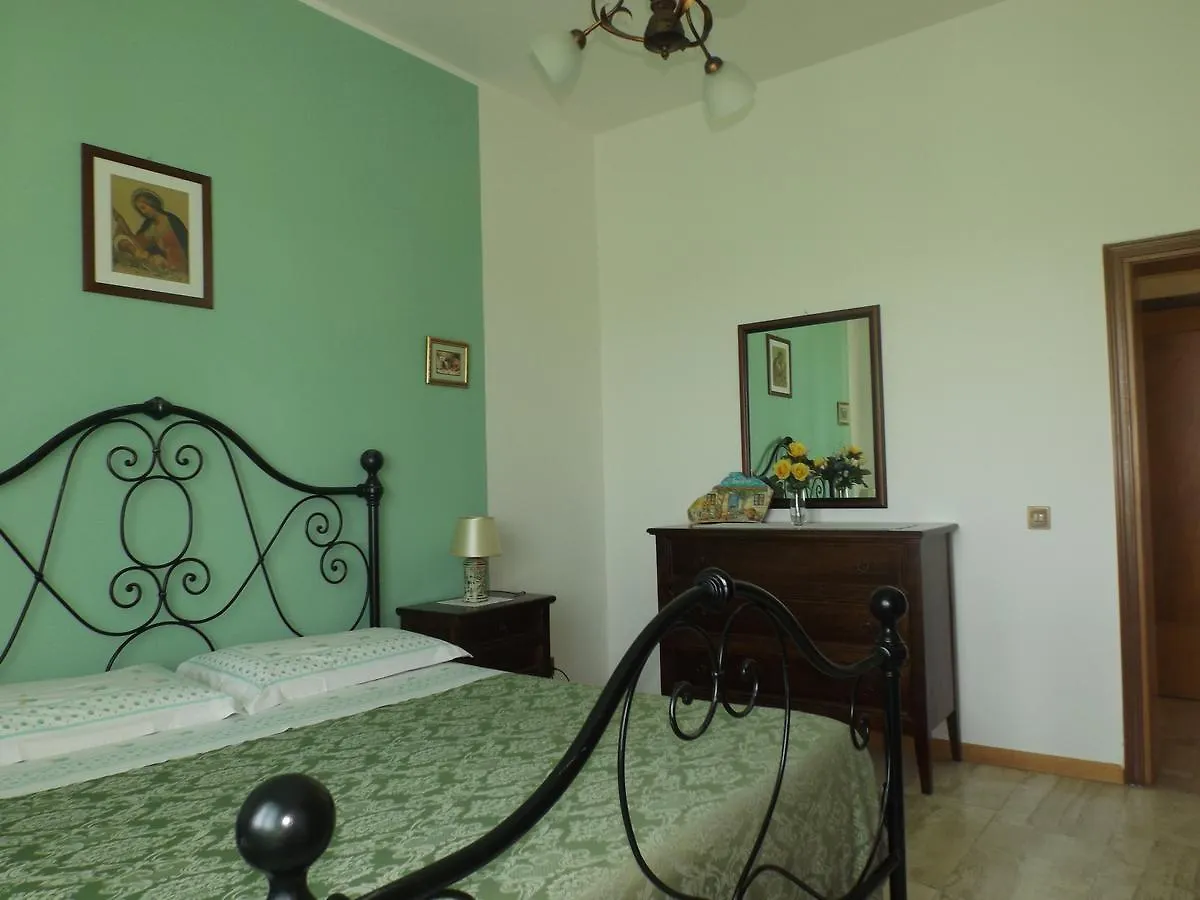 Casa Dei Pini Apartment Cortona Italy